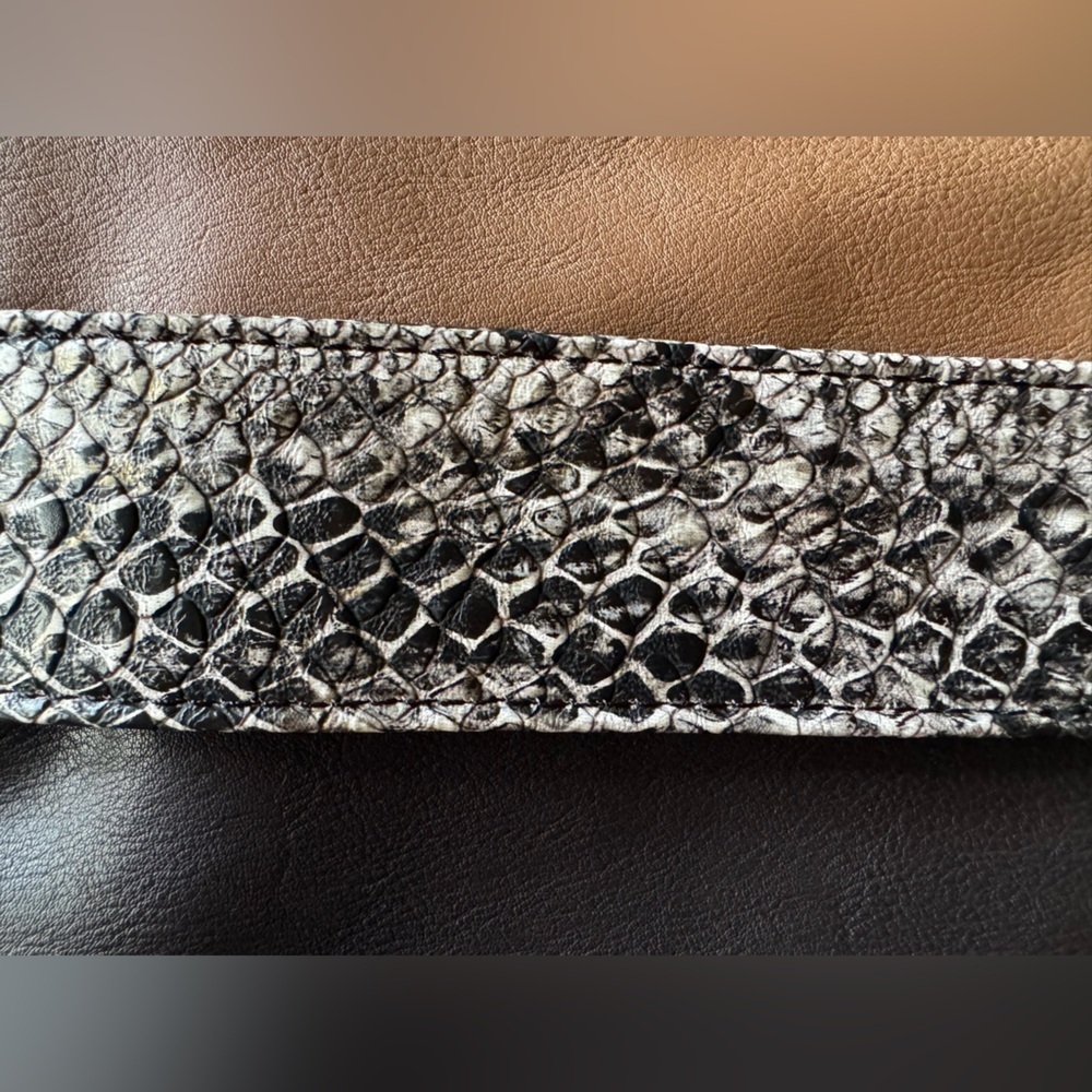 Chic Black and Tan Clutch with Snakeskin Accent - Picture 3 of 9